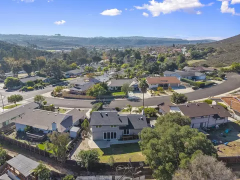View/Area - 12815 Iola Way, Poway, CA 92064 photo 8 of 9