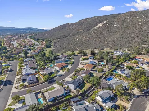 View/Area - 12815 Iola Way, Poway, CA 92064 photo 6 of 9