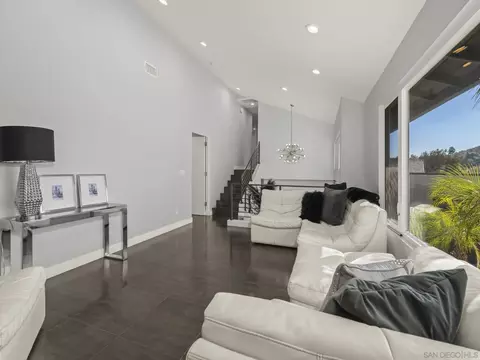 Living - 12815 Iola Way, Poway, CA 92064 photo 2 of 4