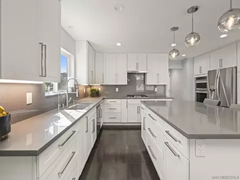 Kitchen - 12815 Iola Way, Poway, CA 92064 photo 6 of 8