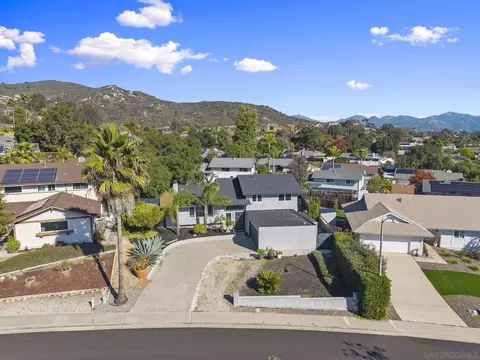 View/Area - 12815 Iola Way, Poway, CA 92064 photo 2 of 9
