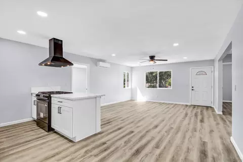 Living - 4541 Culbertson Ave, La Mesa, CA 91942 photo 7 of 12