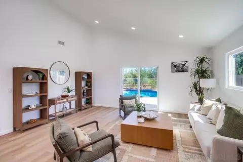 Living - 3109 Dye Rd, Ramona, CA 92065 photo 2 of 2