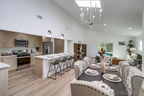 Dining - 3109 Dye Rd, Ramona, CA 92065 photo 1 of 5