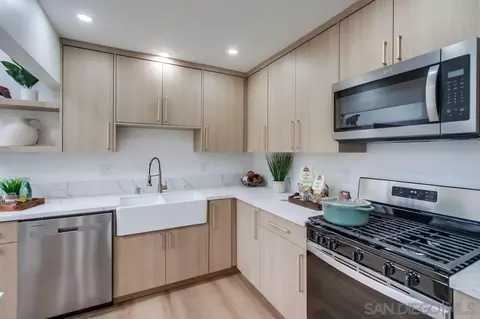 Kitchen - 3109 Dye Rd, Ramona, CA 92065 photo 4 of 4