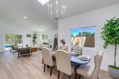 Dining - 3109 Dye Rd, Ramona, CA 92065 photo 3 of 5