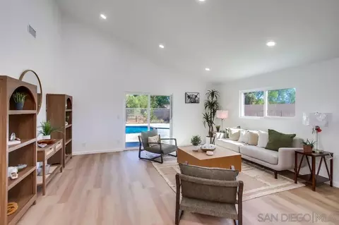 Living - 3109 Dye Rd, Ramona, CA 92065 photo 1 of 2