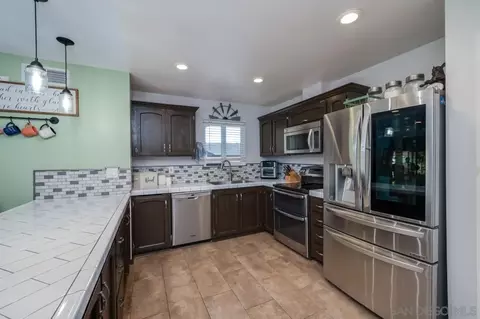 14027 Hermosillo Way, Poway, CA 92064 photo 10