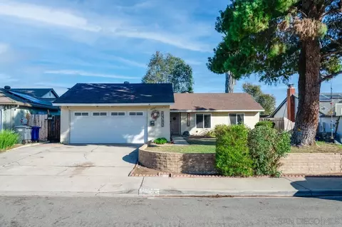14027 Hermosillo Way, Poway, CA 92064 photo 2