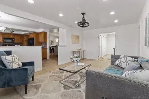 Living - 1287 Hanson Way, Ramona, CA 92065 photo 4 of 4