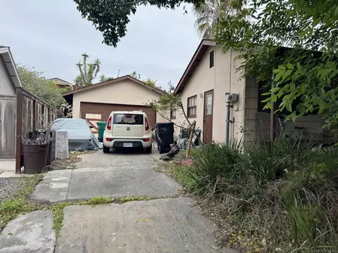 4239 Moraga Ave, San Diego, CA 92117