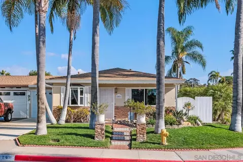 201 Coneflower St, Encinitas, CA 92024