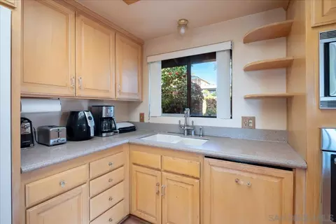 Kitchen - 3365 Seacrest Dr, Carlsbad, CA 92008 photo 3 of 5