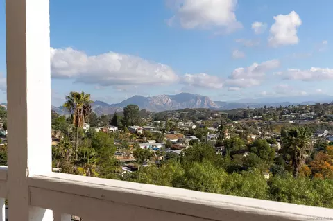 11817 Altadena Rd, Lakeside, CA 92040 photo 3