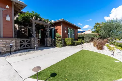Exterior - 2067 James Gaynor, Fallbrook, CA 92028 photo 14 of 15