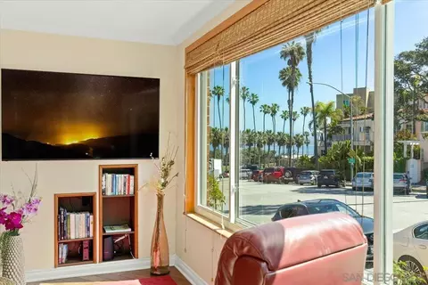 Living - 8040 Girard Ave #1, La Jolla, CA 92037 photo 3 of 4