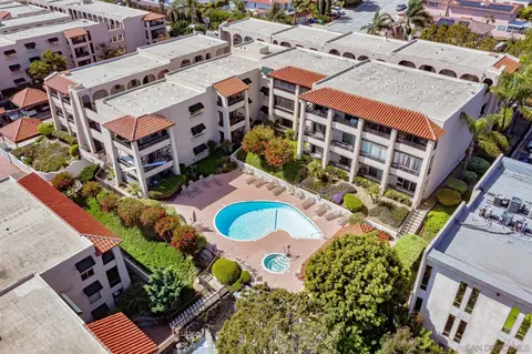 2540 Clairemont Dr #307, San Diego, CA 92117