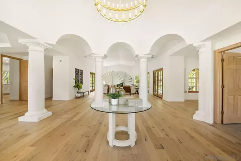 Entry Way - 17601 Valle Verde, Poway, CA 92064 photo 2 of 3