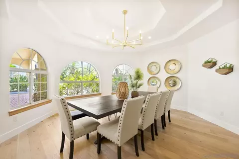 Dining - 17601 Valle Verde, Poway, CA 92064 photo 1 of 4