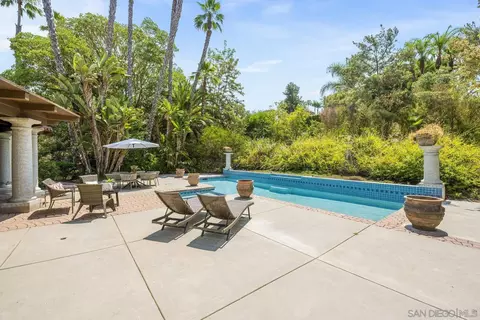 Exterior - 17601 Valle Verde, Poway, CA 92064 photo 11 of 17
