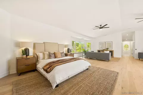 Bedroom - 17601 Valle Verde, Poway, CA 92064 photo 2 of 4