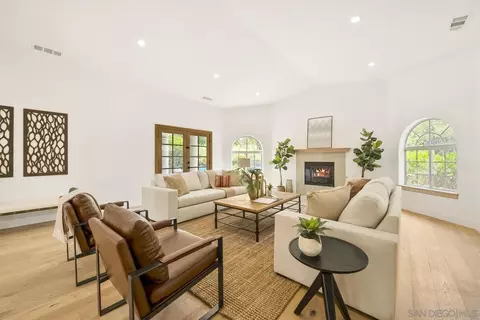 Living - 17601 Valle Verde, Poway, CA 92064 photo 1 of 9