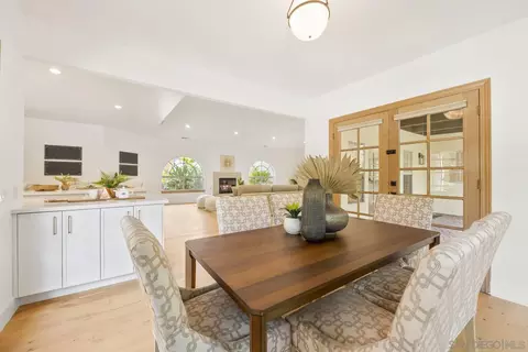 Dining - 17601 Valle Verde, Poway, CA 92064 photo 3 of 4
