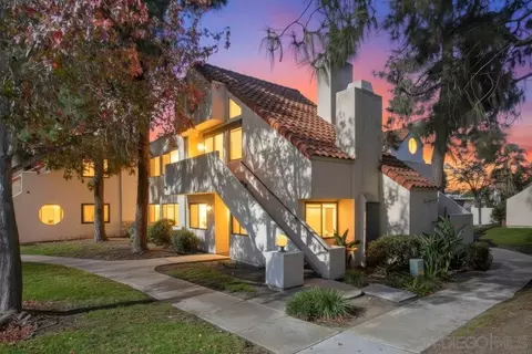 387 N Melrose Dr #D, Vista, CA 92083