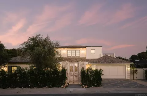 8901 Nottingham Pl, La Jolla, CA 92037