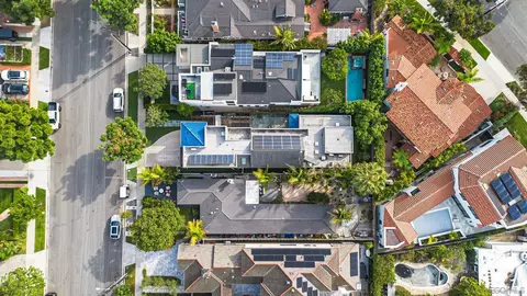 View/Area - 684 Margarita Ave, Coronado, CA 92118 photo 3 of 3