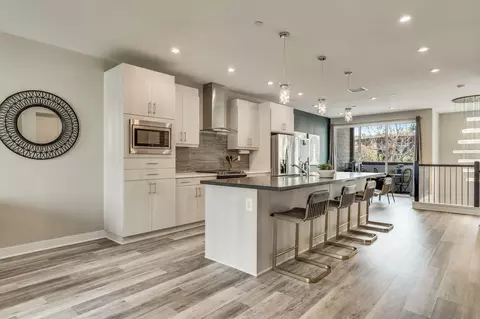 2804 Avella Cir, San Diego, CA 92108