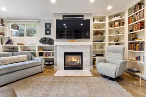 Living - 7752 Eads Ave, La Jolla, CA 92037 photo 6 of 8