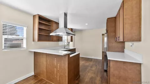 Kitchen - 204 N Citrus Ave, Vista, CA 92084 photo 3 of 3