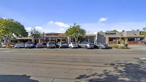 Exterior - 204 N Citrus Ave, Vista, CA 92084 photo 8 of 8