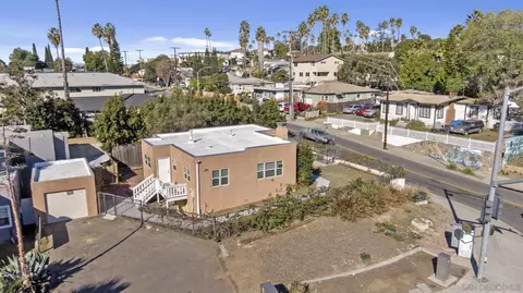 View/Area - 204 N Citrus Ave, Vista, CA 92084 photo 2 of 5