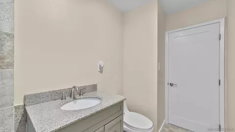 Bath - 204 N Citrus Ave, Vista, CA 92084 photo 3 of 3