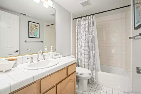2579 Fire Mountain Dr, Oceanside, CA 92054 photo 26