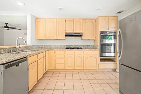 2579 Fire Mountain Dr, Oceanside, CA 92054 photo 23