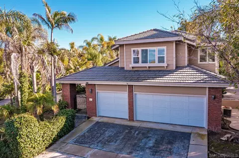 2579 Fire Mountain Dr, Oceanside, CA 92054