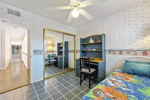 Bedroom - 2100 Waterside Dr, Chula Vista, CA 91913 photo 3 of 6