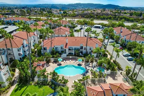 9458 Twin Trails Dr #205, San Diego, CA 92129