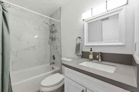 Bath - 11941 Royal Rd #A, El Cajon, CA 92021 photo 2 of 3