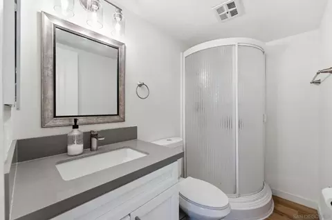 Bath - 11941 Royal Rd #A, El Cajon, CA 92021 photo 3 of 3