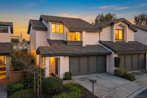 6327 Caminito Del Cervato, San Diego, CA 92111