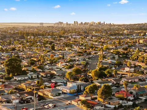 24 N Harbison Ave, National City, CA 91950