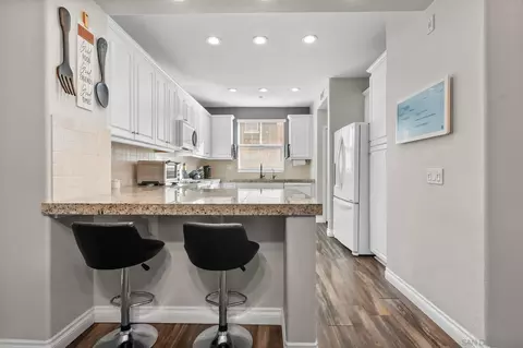 Kitchen - 10240 Daybreak Ln #2, Santee, CA 92071 photo 5 of 5