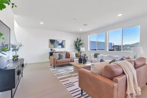 Living - 650 Meadowood St #LOT 395, Fallbrook, CA 92028 photo 1 of 3