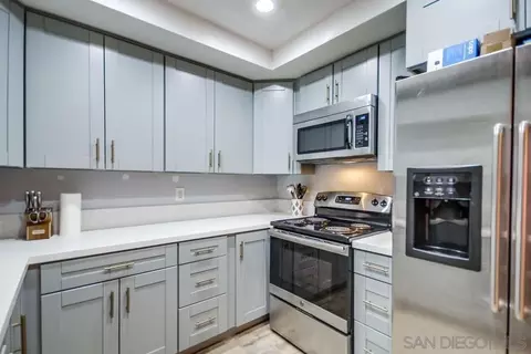 Kitchen - 294 Chambers #45, El Cajon, CA 92020 photo 4 of 5