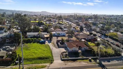 View/Area - 1760 Olive Ave, Vista, CA 92083 photo 4 of 4
