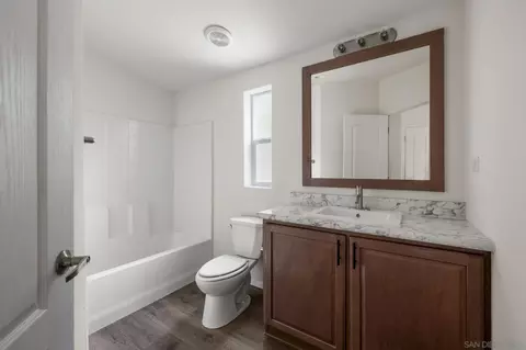 Bath - 22899 Byron Rd #11, Crestline, CA 92325 photo 2 of 2